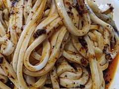 擀米皮-宋益驴蹄子面肉夹馍(辛家庙店)