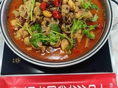 -彭记铁锅肥肠(东四总店)