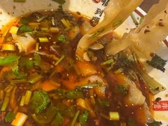 -顺溜·手工刀削面·黑金店(铜锣湾店)