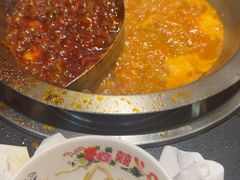 -沸炉重庆老火锅(军事博物馆店)