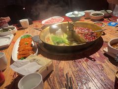 -小龙翻大江文化火锅(宽窄店)