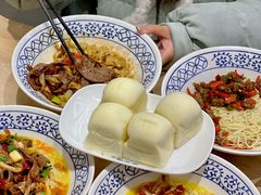 -李与白包子铺(桐梓林店)