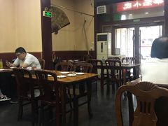 大堂-老北京褡裢火烧·任记