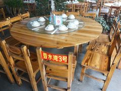 大堂-四川小胡子海鲜(丁村万人海鲜广场店)