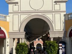 -佛罗伦萨小镇广佛名品奥特莱斯(疏港路店)