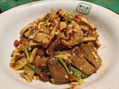 -费大厨辣椒炒肉(太平老街店)