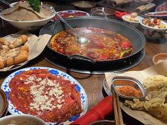 -萍姐火锅·公路夜市(武汉首店)