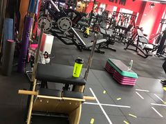 -豪思成DK健身私教连锁(凯乐国际店)