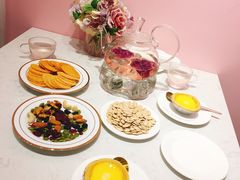-金私燕鲜炖燕窝(万达店)