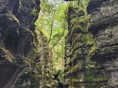 -梭布垭石林景区