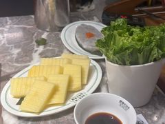 -禄婶鸡煲·打边炉