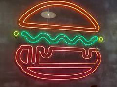 -牛纽塔·牛人堡(群众路店)