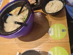 -过桥缘·过桥米线(大华虎城嘉年华店)