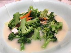 -尚一汤 广东炖汤(金桥国际店)