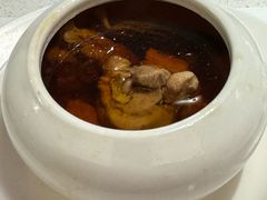 羊肚菌炖土鸡汤-79号渔船海鲜饭店(宝安店)