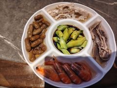 -邑金陵北京烤鸭店·现炒家常菜(ITC MALL店)