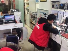 -坤腾手机电脑芯片级维修(雁塔路店)