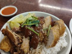 -猪脚洪隆江猪脚饭