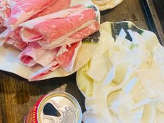 -肖肖酸萝卜鱼火锅(总店)