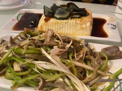 -清真磊磊烧烤老店(饮虎池街34号店)