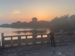 -聚汇三少·龙虾·中餐厅(莫邪路新天地店)