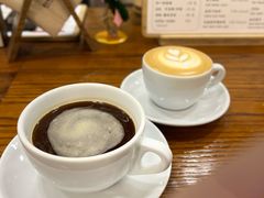 -HUG COFFEE(鼓楼店)