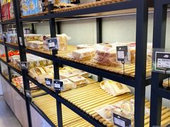 面包甜点陈列柜-东航食品投资公司集中采购中心