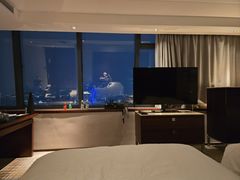 -上海龙之梦万丽酒店