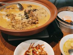 -湘力力小院·鱼汤泡饭(枫林路店)