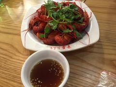 -鲁小三·大骨自助(金山总店)