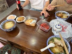 -老陆稿荐(西中市店)