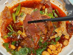 -万重锦·人文川菜馆(骡马市店)