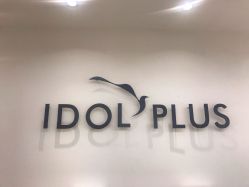 -IDOL PLUS 