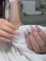 -槿里日式美甲工作室