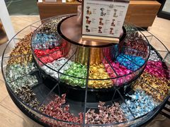 -Laderach 莱德拉(上海环贸iapm店)