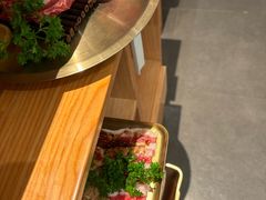 -韩白山·朝鲜族烤牛肉·酱蟹(长宁龙之梦店)