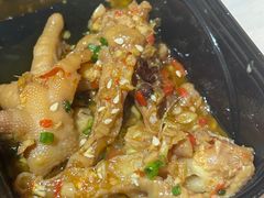 蒜香鸡脚-浩海火燒雲傣家菜(芮欧百货店)