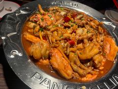 -胖哥俩肉蟹煲(湖滨银泰in77店)