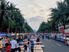 -海大南门夜市(海富街店)