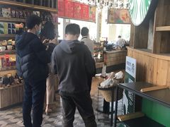 大堂-星巴克臻选(湖滨道店)