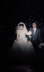 点击看大图 -爱伊人婚纱礼服美妆馆