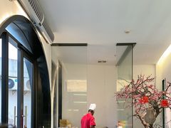 -荷塘秋月·本帮江浙菜(国权路店)