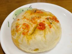 蟹黄包-何盈记(中坝南路店)