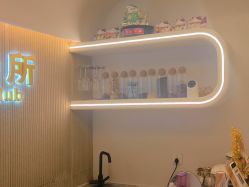 -芮娜皮肤管理·SPA中心