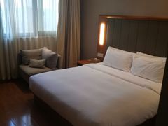 -全季酒店(上海火车站地铁站天目西路店)