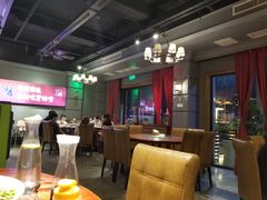 大堂-易老头三样菜(南滨路总店)