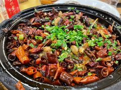 石锅牛蛙-陈麻婆豆腐总店