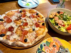 超级至尊披萨-JINNS锦时 steak&pizza(浸信会礼拜堂旧址店)