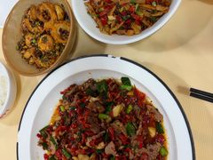 -笨罗卜浏阳菜馆(太平街店)