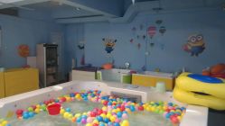 -雏芽婴幼儿游泳·小美医生小儿推拿(西村店)